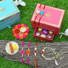 Load image into Gallery viewer, I Love My Family Rakhi Box