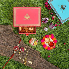 गैलरी व्यूवर में इमेज लोड करें, Bejewelled Pink Bhaiya Bhabi Rakhi Box