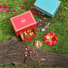 गैलरी व्यूवर में इमेज लोड करें, Bejewelled Pink Bhaiya Bhabi Rakhi Box