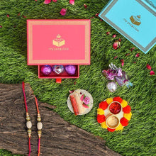 Load image into Gallery viewer, Alluring Rakhi Set of 2 Rakhi Box