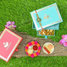 Load image into Gallery viewer, Emerald Green Bhaiya Rakhi Box