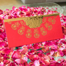 Load image into Gallery viewer, Floral Design Shagun Envelope
